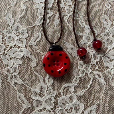 Naszyjniki Orvexis — 6